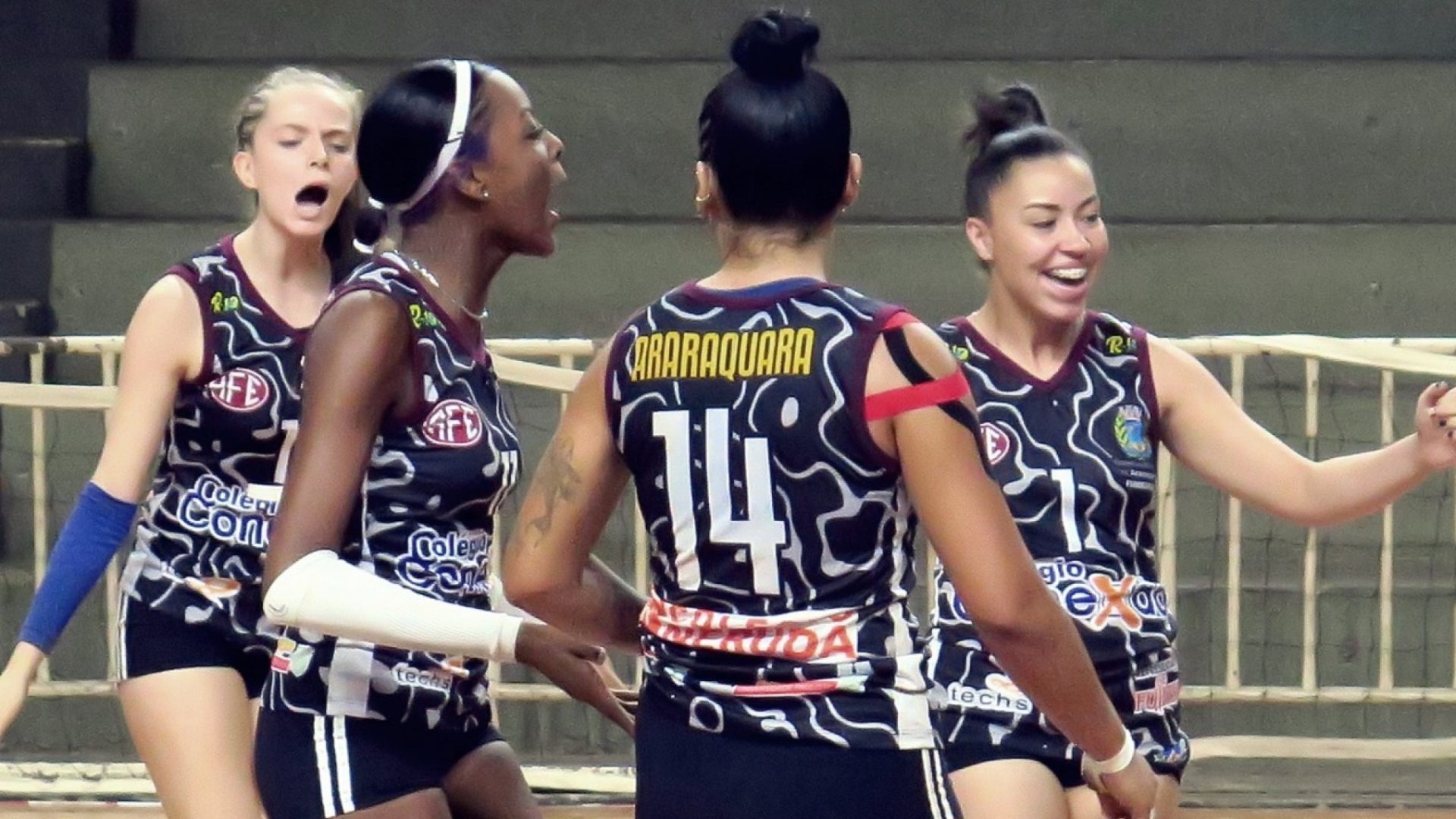 V Lei Feminino De Araraquara Vence E Decide Competi O Em Casa Portal