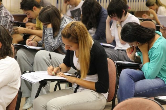 606028-vestibular-fatec-segundo-semestre-2013