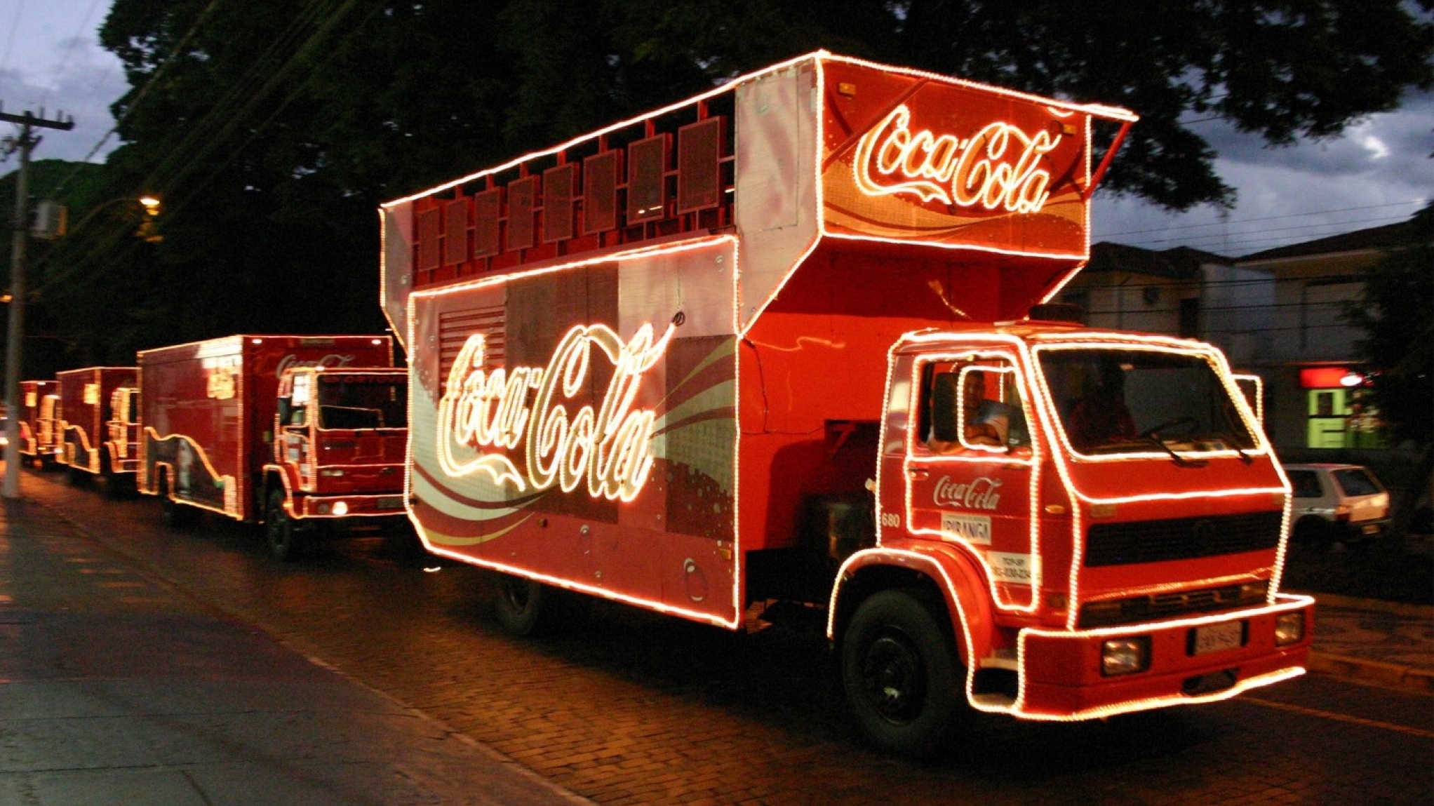 Caravana de natal da Coca-Cola leva magia natalina para cidades da região -  Portal Morada