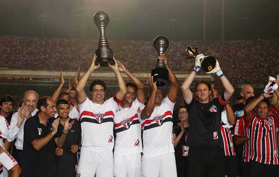 Fotos: confira festa de torcedores e jogadores do São Paulo com título