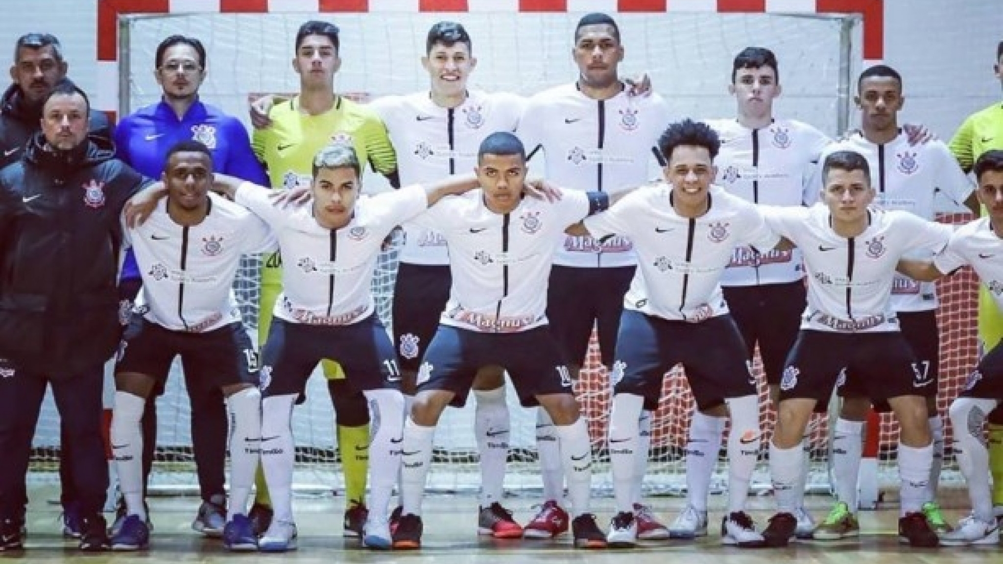 Futsal masculino garante classificação à final do turno do Catarinense  Sub-18