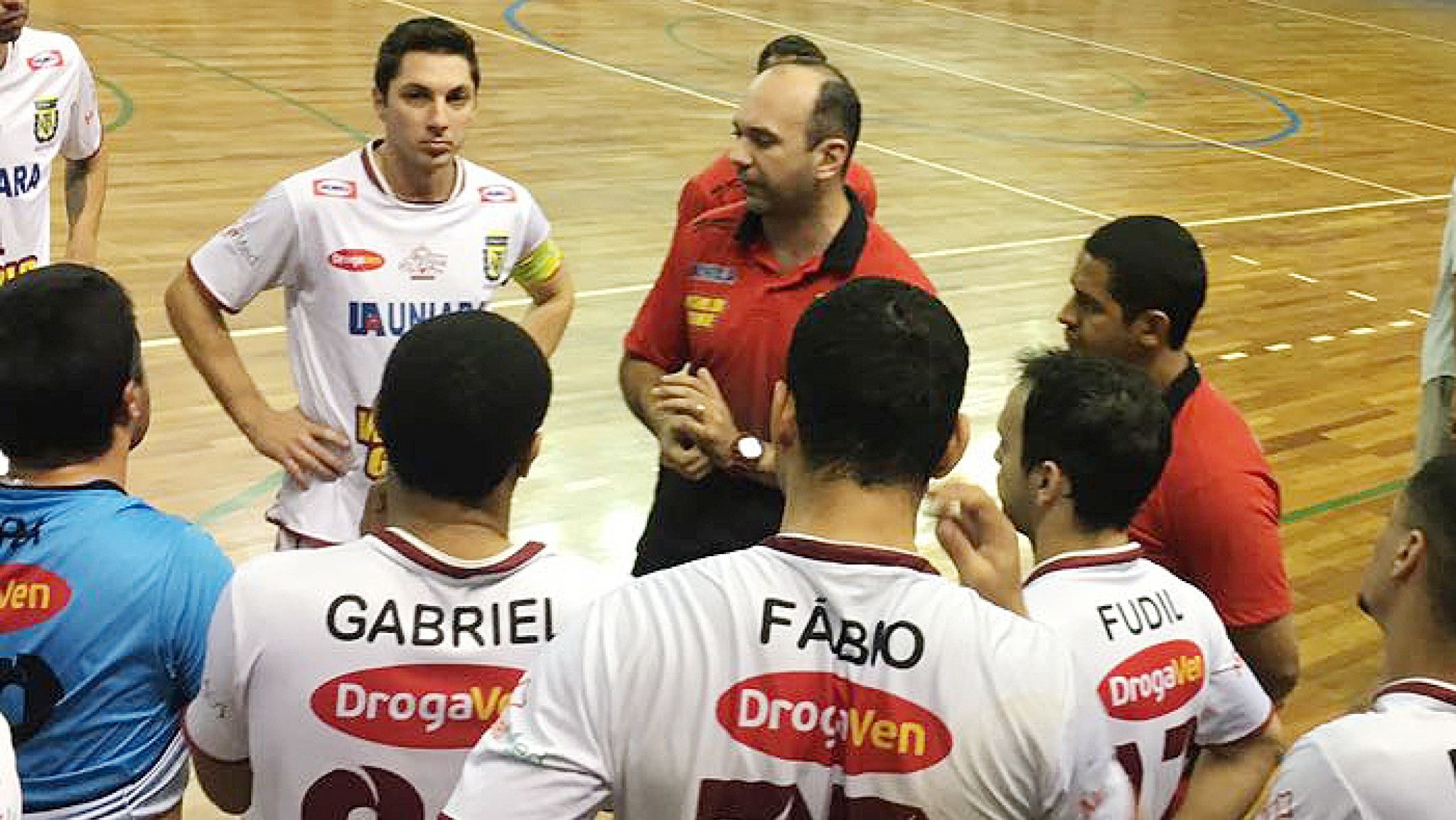 Magnus Futsal Sorocaba joga contra o Dracena pelo Campeonato