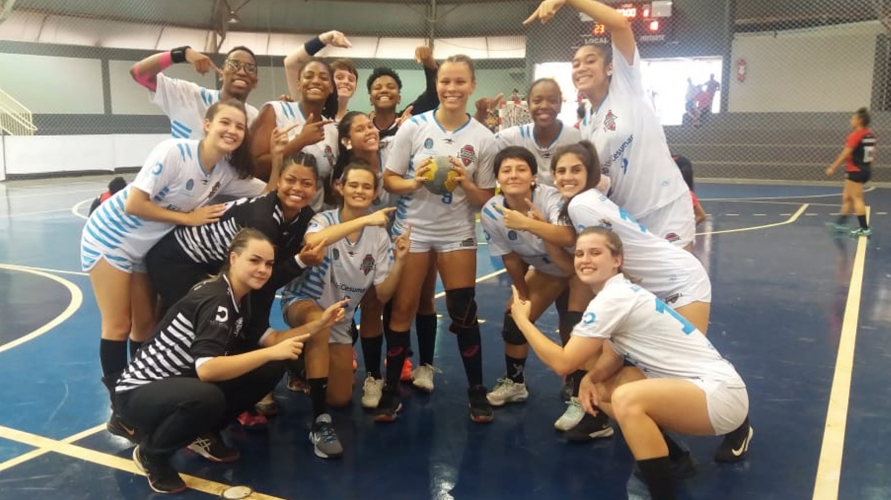 Handebol feminino de Araraquara vence em Gavião Peixoto Portal Morada