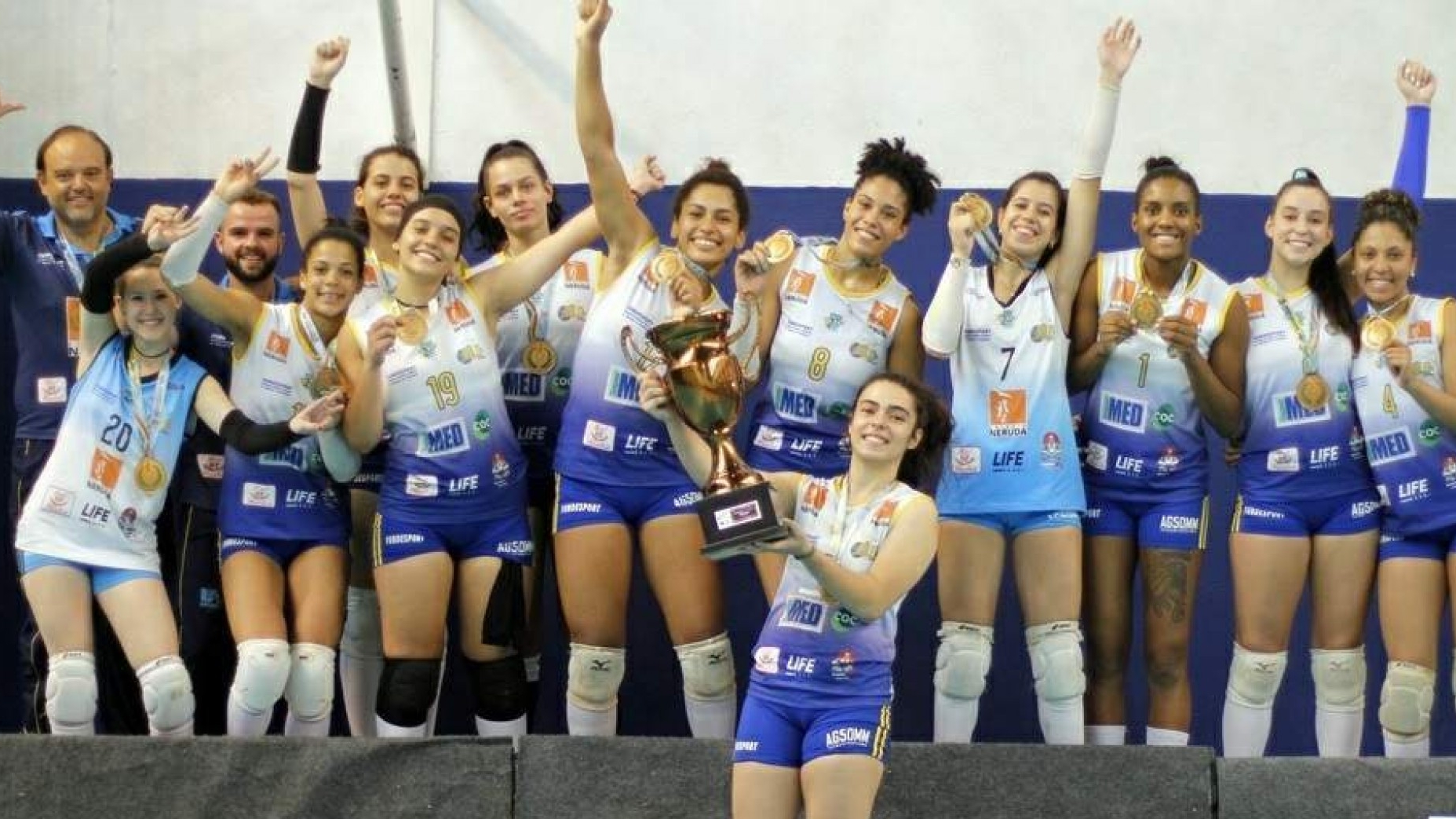 Vôlei feminino sub-19 de Araraquara vence São Carlos no tie-break