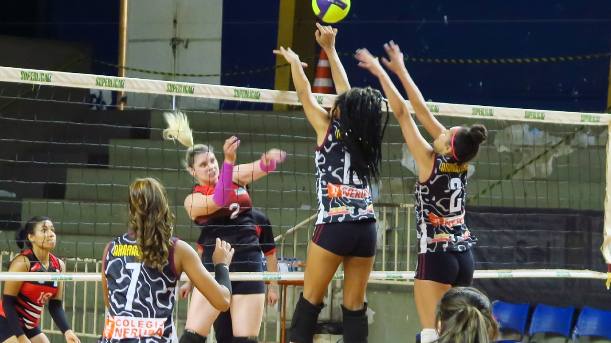 Vôlei feminino vence Taubaté pelo Paulista - Portal Morada - Notícias de  Araraquara e Região