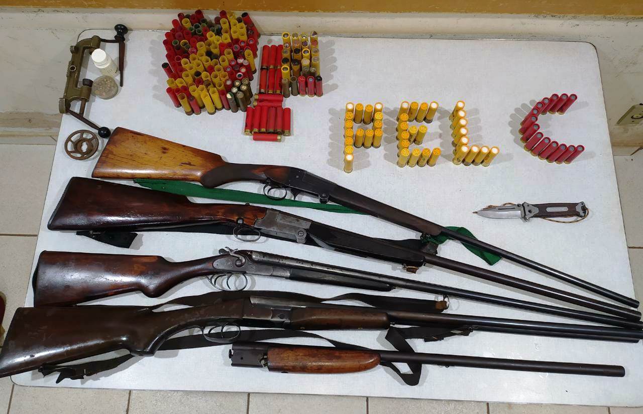 JA 2ª Edição, Arsenal de armas é encontrado em apartamento no Alto da  Glória, em Goiânia