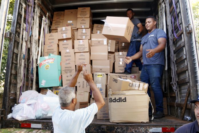 Araraquara colabora com a campanha solidária à população do Litoral Norte / Foto: Tetê Viviani