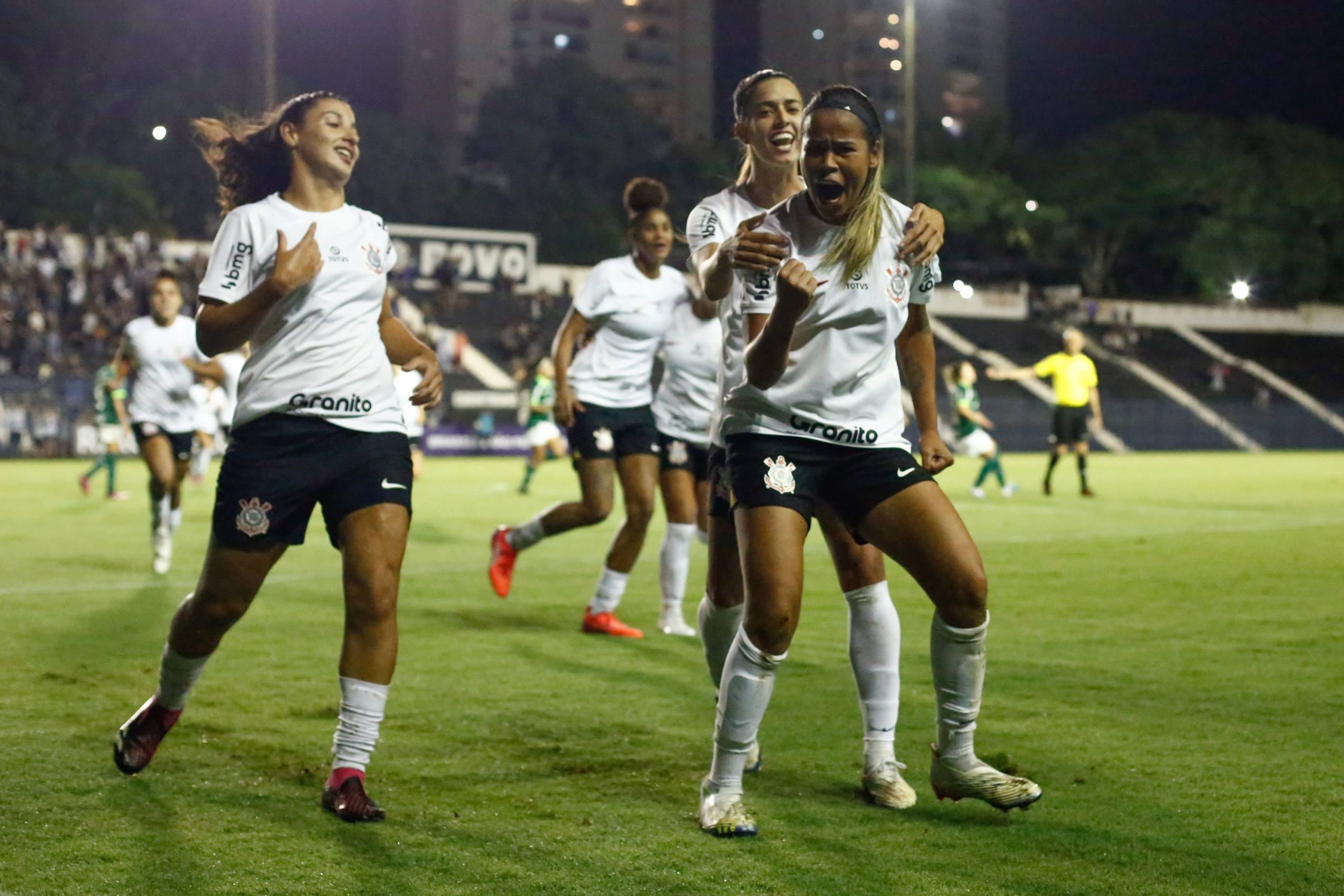 Corinthians é o único time invicto na disputa do Brasileirão Feminino 2022