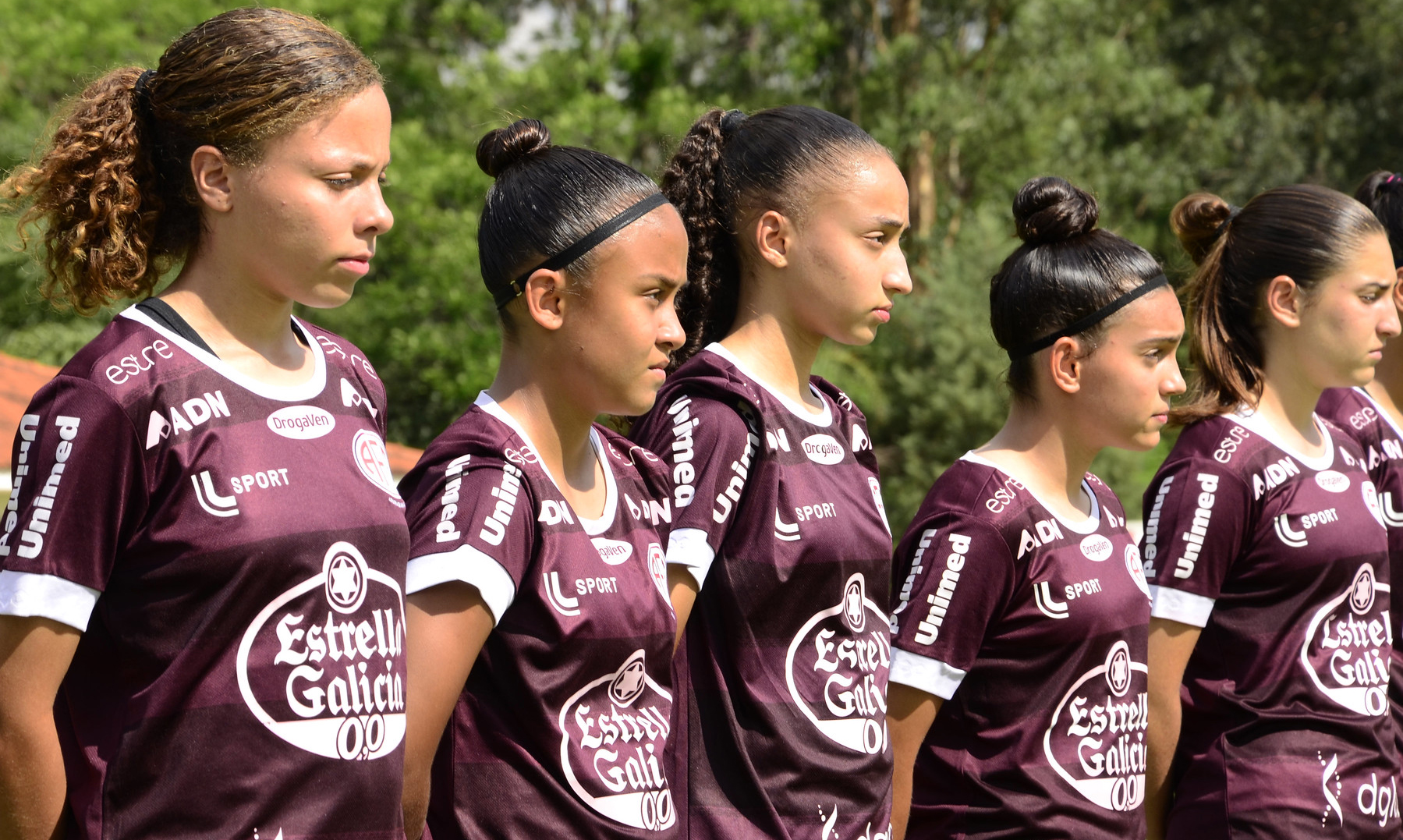 Sub-15 feminino da Ferroviária vai à semifinal do Paulista