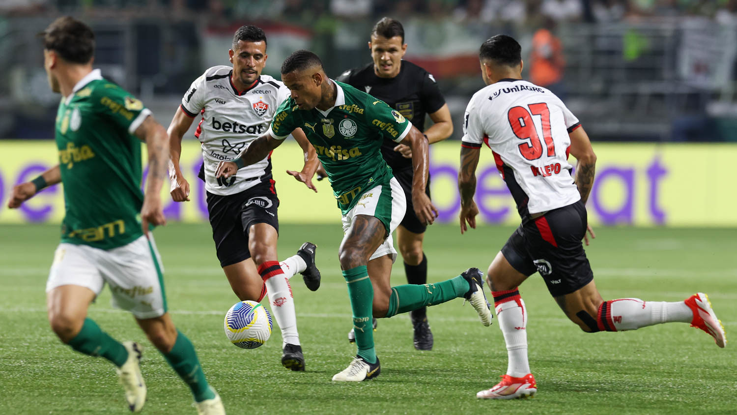 Classificação do returno: Atlético, Bragantino, Palmeiras